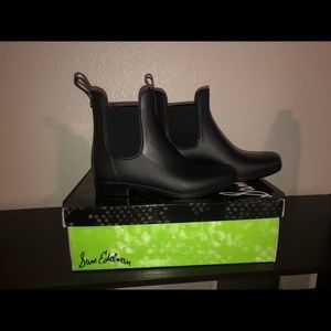 Rain boots size 7 Sam Edelman